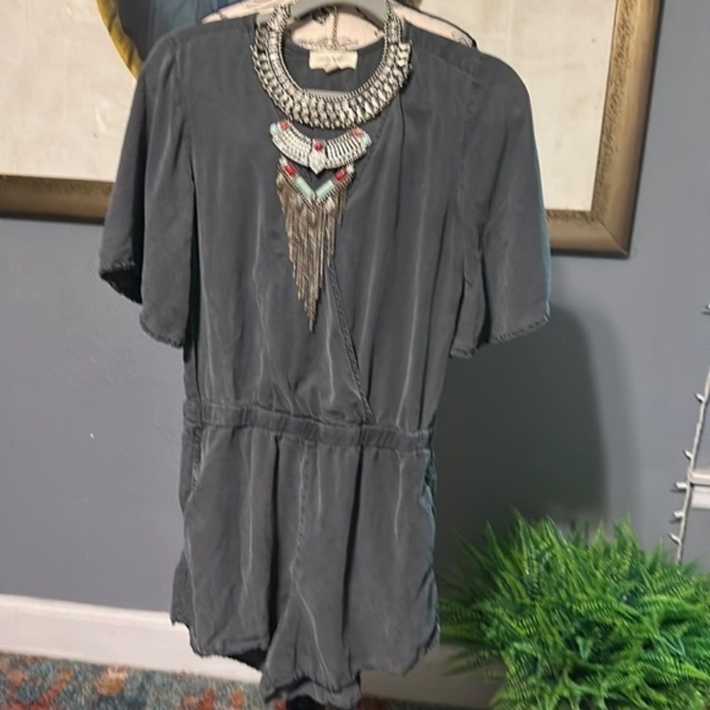 Cloth & stone Anthropologie romper. Xs